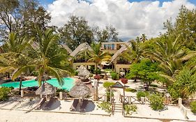 Clove Island Villas & Spa
