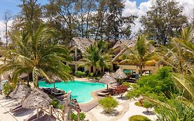 Clove Island Villas & Spa